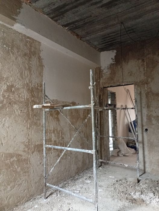 Albastir va Gips suvoq qilamiz tarkibida Toʻproq,qum, Albastir.qoshila