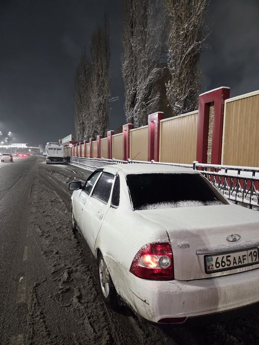 Приора/ ваз / автомобиль