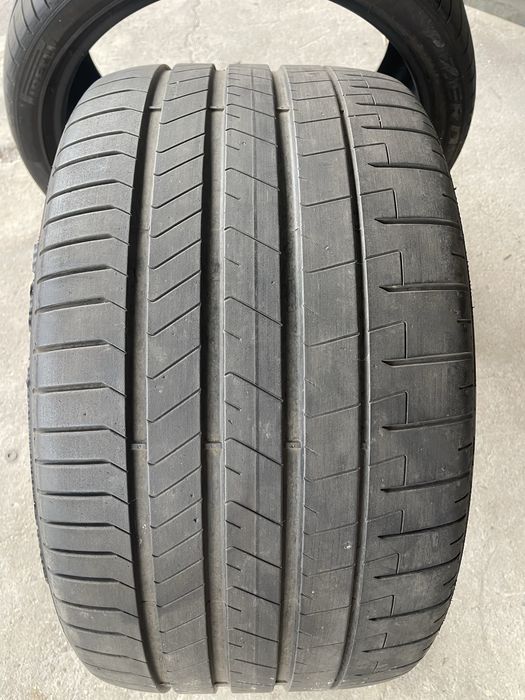 305/30/21 2бр летни гуми Pirelli P zero