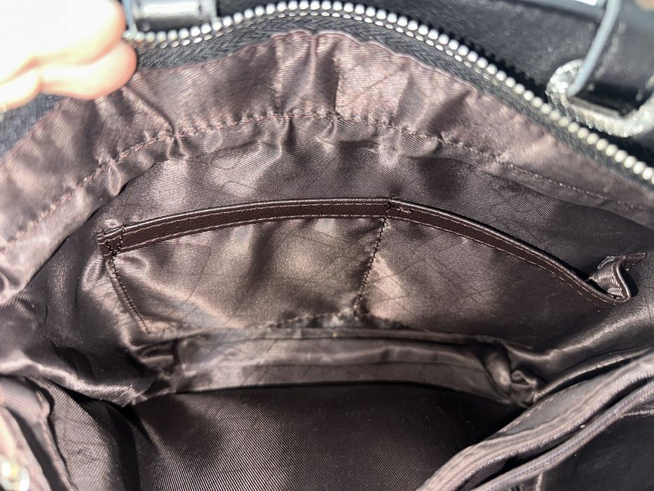 Женская сумка черная