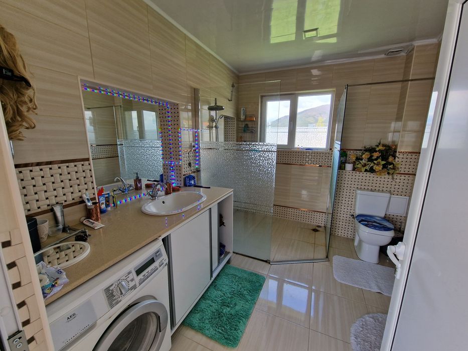 Продава се Хотел в с. Долно изворово, Област Стара Загора - 400 кв.м за 1084 €/кв.м - Снимка #6