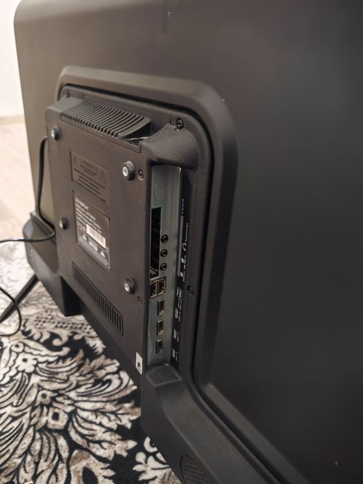 Smart LED Телевизор Crown 32" Full HD – КАТО НОВ | Смарт Функции | Перфектен