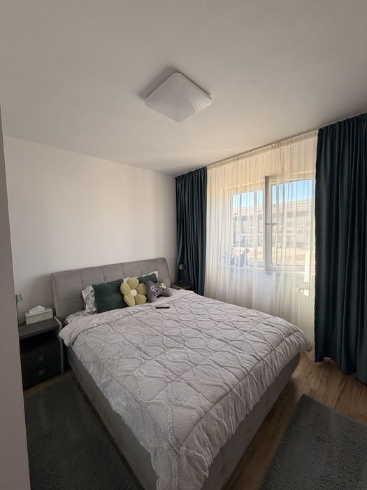 Tractorul - Nicolae Labis: 2 camere open space, etaj intermediar