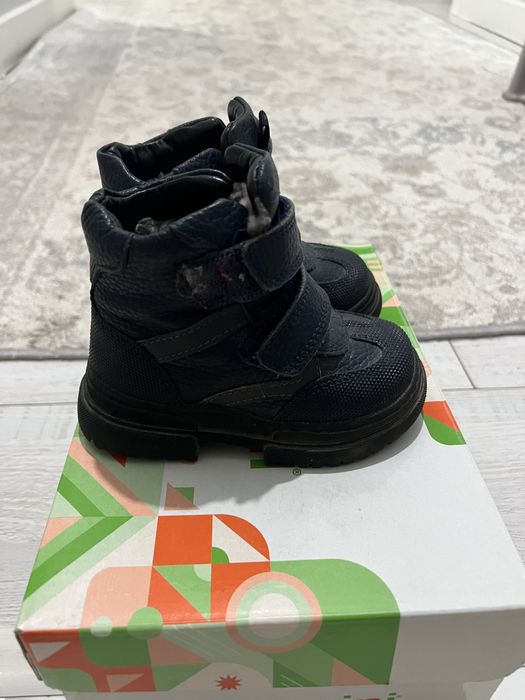 Детская обувь сапоги