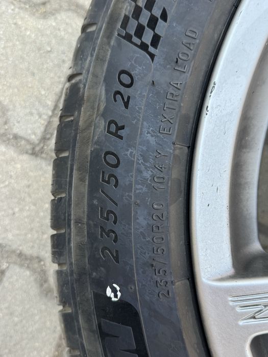 Джанти с гуми 235,50,20,5 114,3