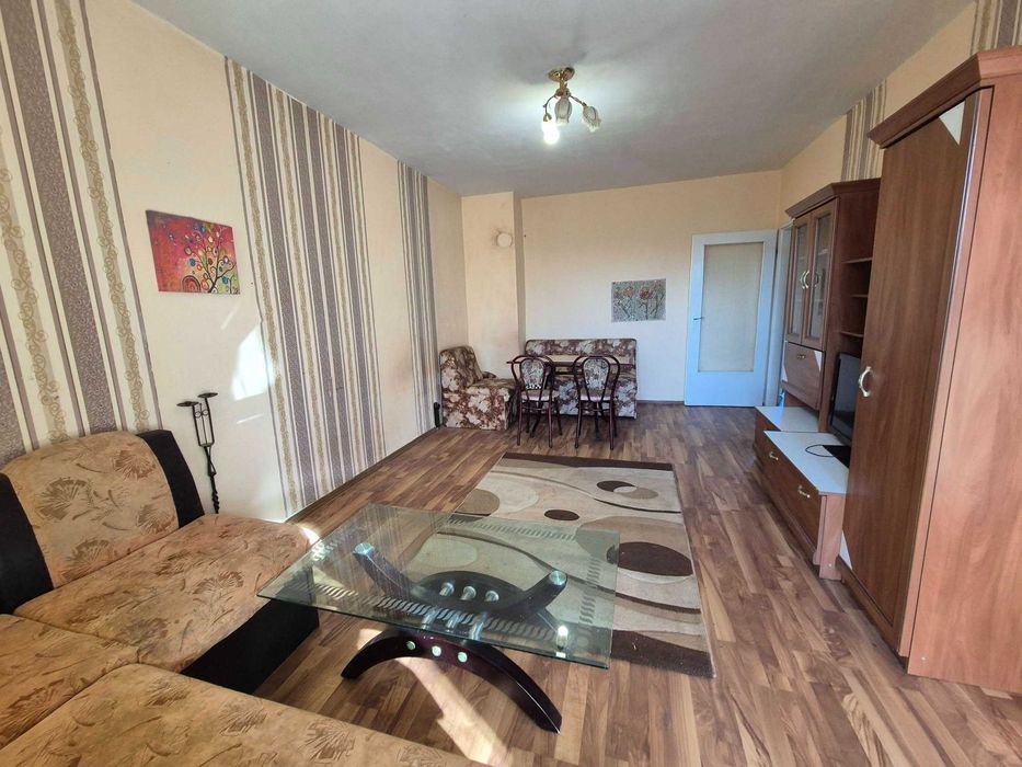 !!! Под наем тристаен апартамент !!!