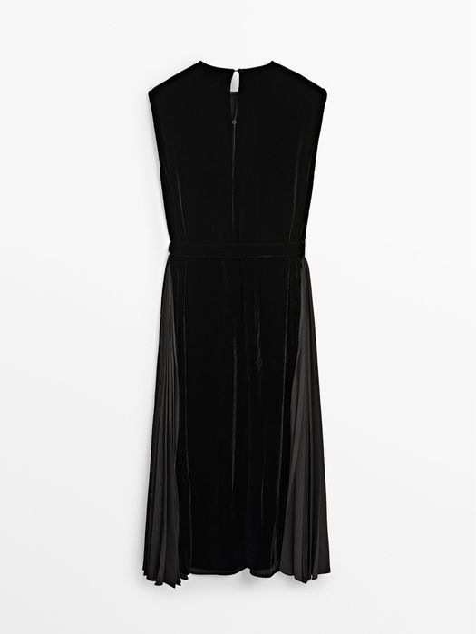 Rochie Massimo Dutti din catifea neagra