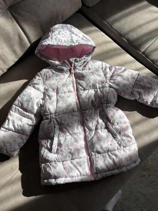 Куртки весна в отличном состоянии