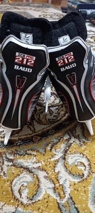 Коньки хоккейные размер