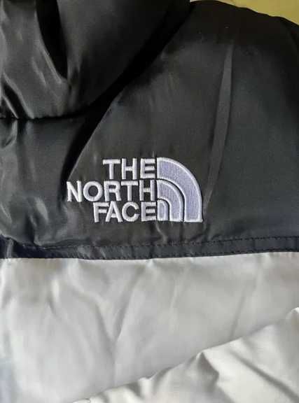 *SALE* GEACA The North Face 700 - livrare cu verificare