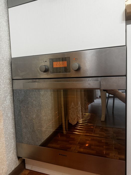 Продам встроенную духовку