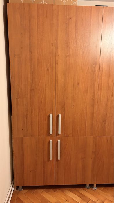 Dulap Dormitor/Living maro/rosiatic - in stare buna