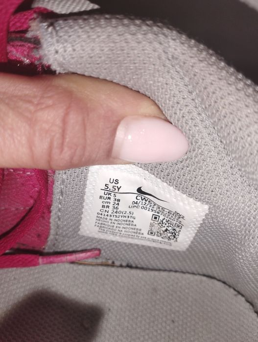 Оригинални маратонки Nike