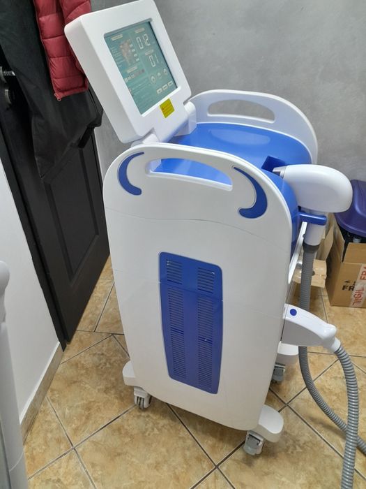 Aparat Epilare Definitivă Laser Diodă Depilight Pro 808nm – Stare ca Nou (Sub 1 mil. impulsuri)
