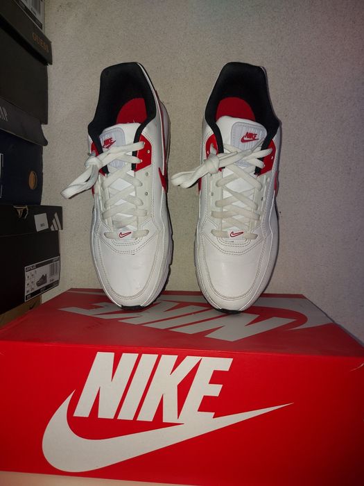 Nike - Кожени спортни обувки Air Max