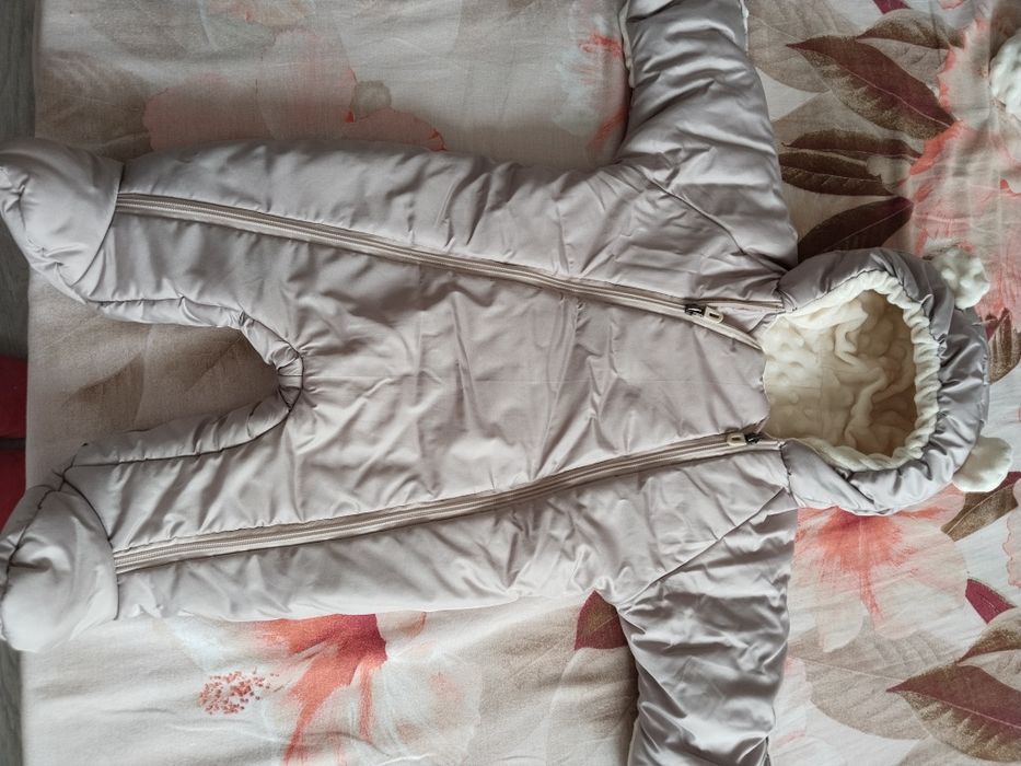 Комплект: комбинезон, конверт... Пишите