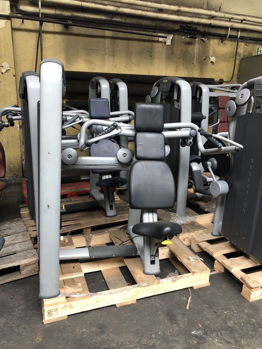 Depozit aparate Fitness technogym