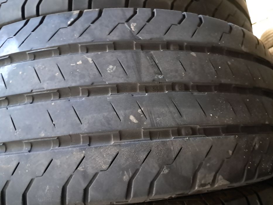 Anvelope second vara 215 65 R16C Continental