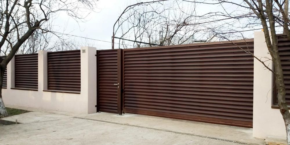 Vand garduri si porti