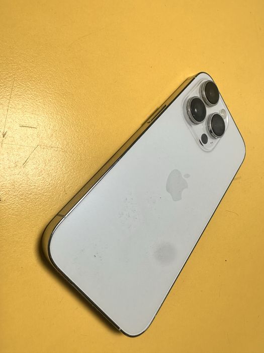 Смартфон Apple iPhone 14 Pro 128 GB