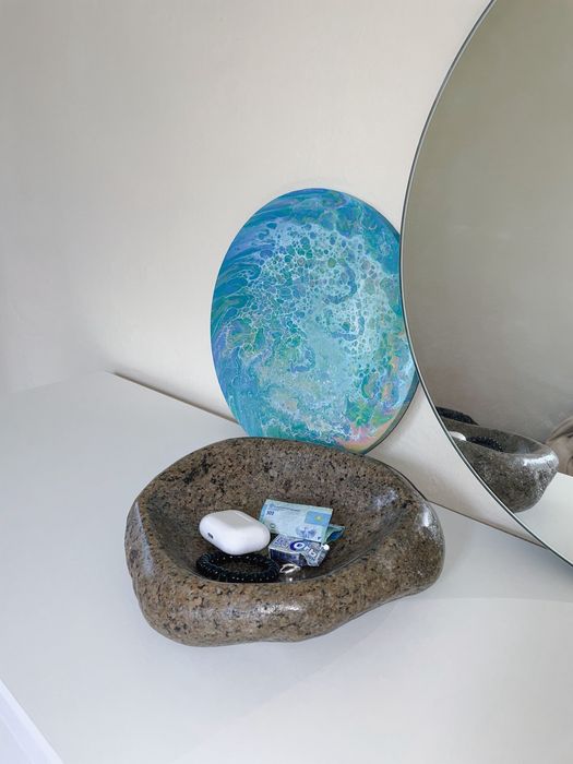 раковина из камня