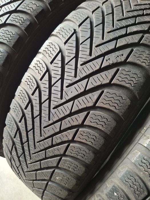 4 Anvelope m+s 185 60 r15 Pirelli