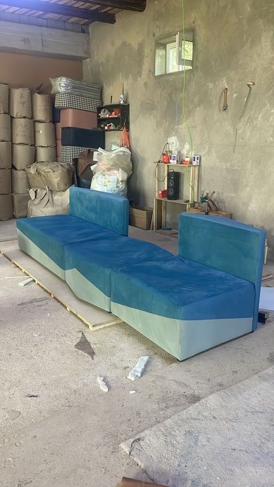 Стульчи и пуфики