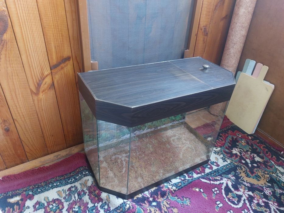 Продам аквариум 50литров