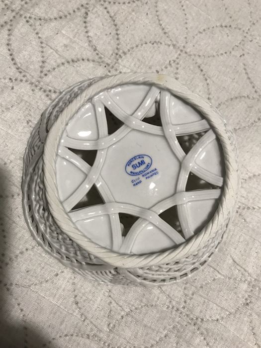 Румънска порцеланова чинийка