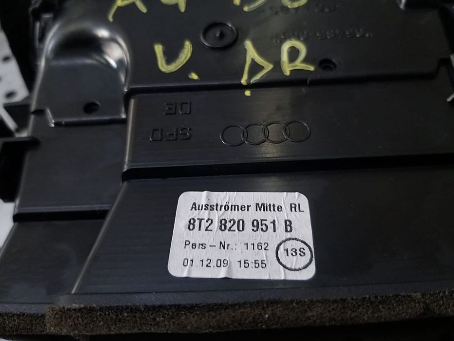 Grile ventilatie bord centrale audi a4 b8 8k 8t28200951b