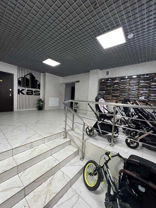 Продажа 2 км. квартиры в мкр.Аэропорт