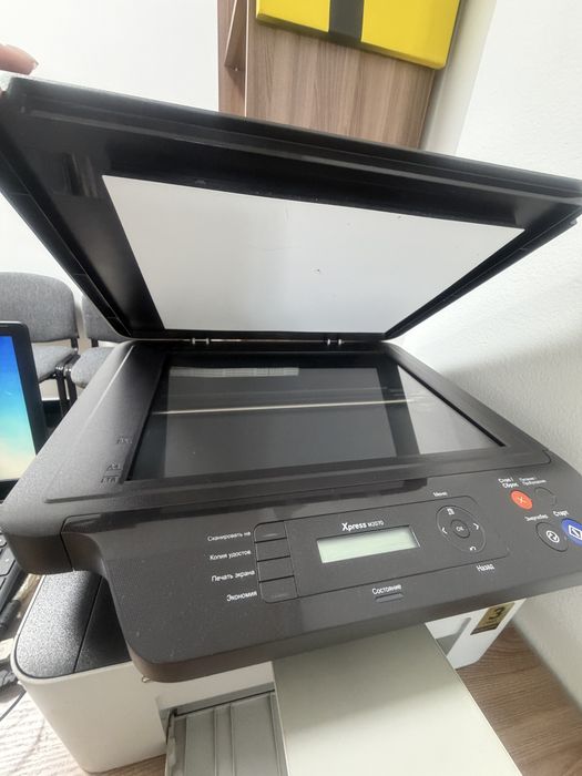 Принтер samsung в хорошем состояний рабочий