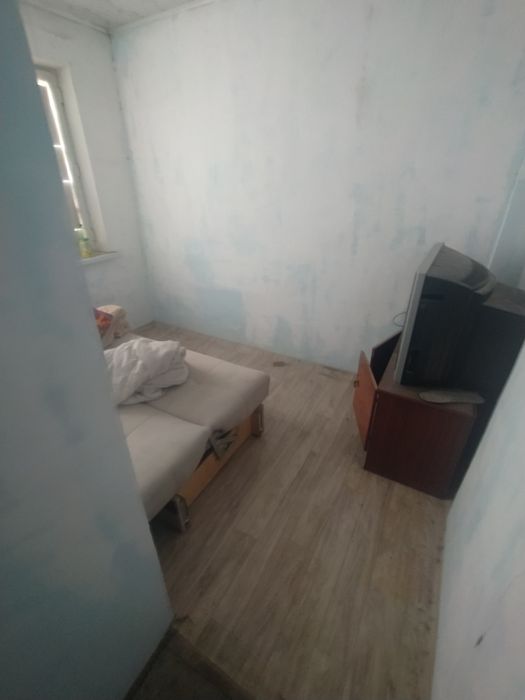 Даиын магазин мкр ортасында