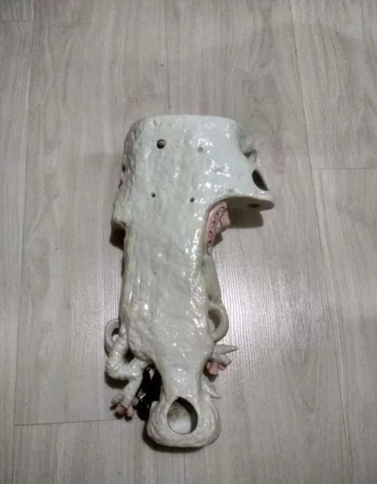 2 статуэтка из фарфора. продам