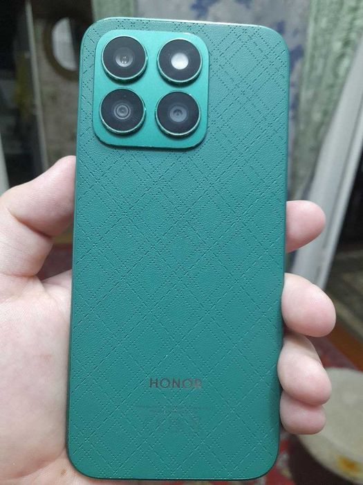 Honor x8b telefon sotiladi .