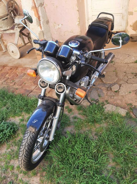 Vand Honda XBR500 din 1986