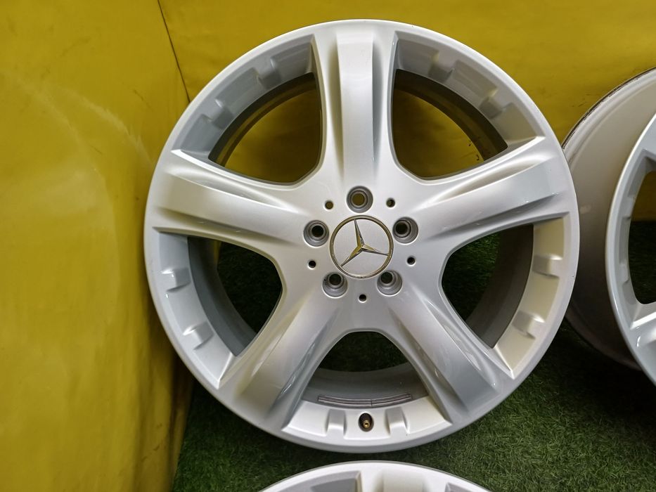Диски R19 5x112 на Mercedes ML