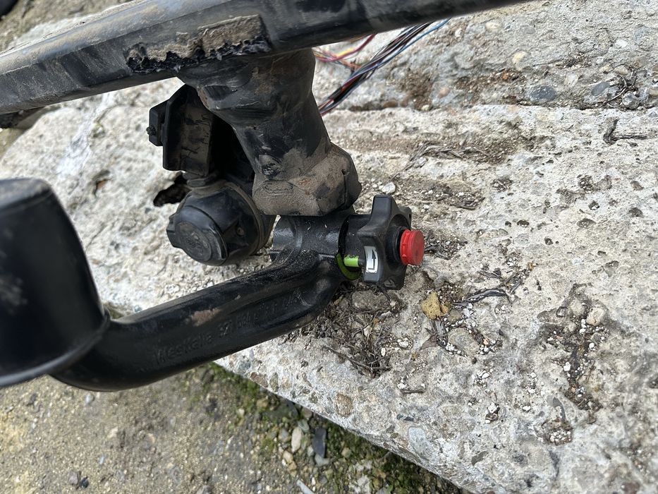 Оригинален теглич пасат б6,7 пълен комплект