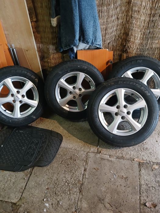 175 70 14 джанти с чисто нови гуми