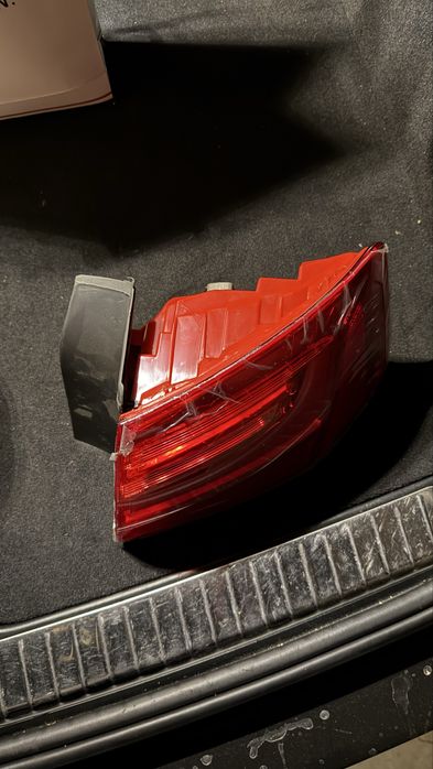 Заден десен външен стоп НОВ Audi a6 c7