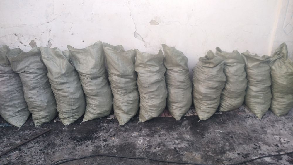 Уголь в мешках,майкуба, дрова