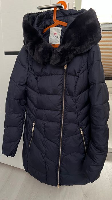 Продам зимний пуховик