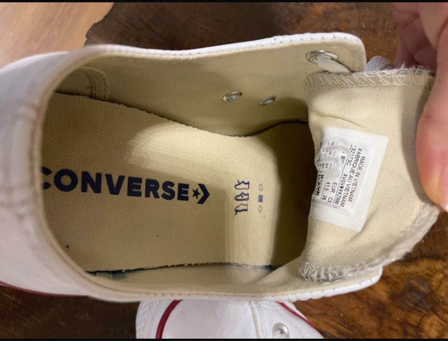Converse piele albi