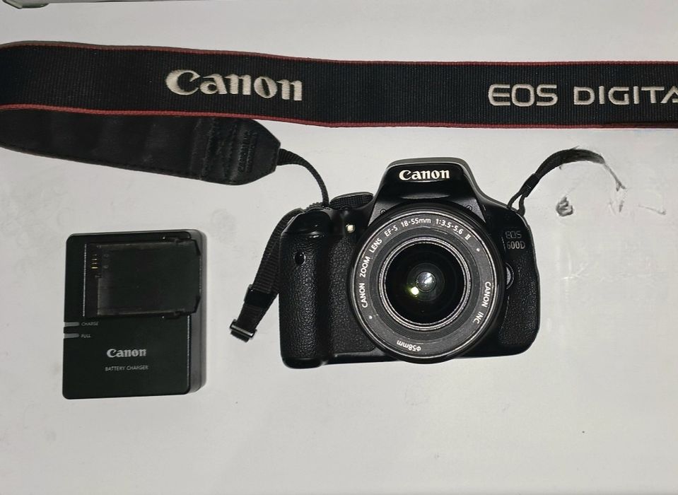 Canon 600d хороший