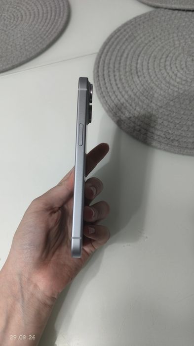 iPhone 15 256gb, в идеальном состоянии