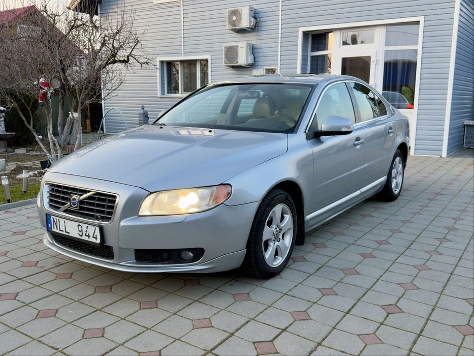 Volvo S80 2008 2.5T 200 CP. Accept schimburi!