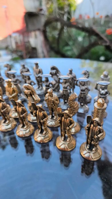 Set de șah,  piese masive bronz, tematica marinărească/mitologică