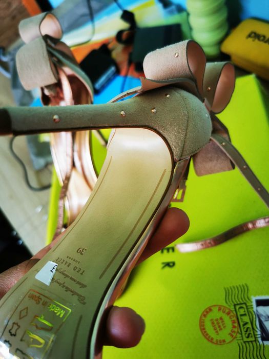 Чисто нови Тed Baker London