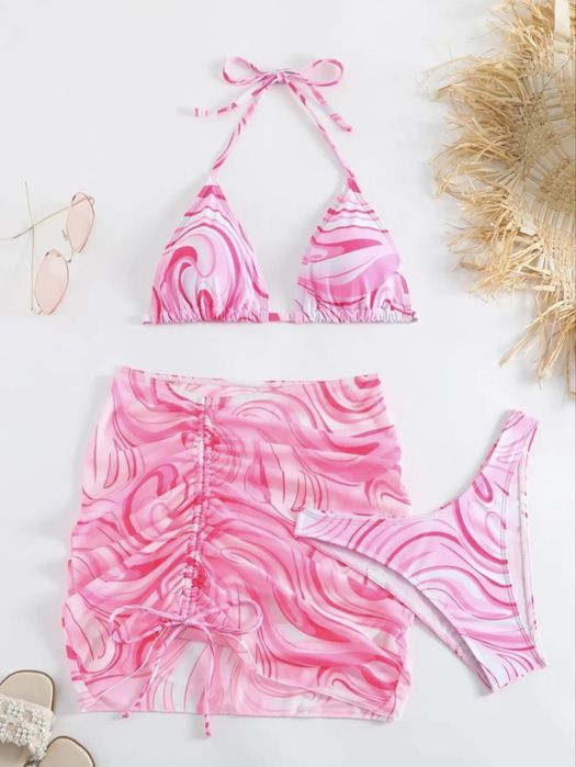 Продам купальники женские