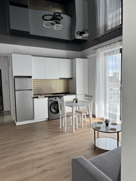 Inchiriez apartament 2 camere